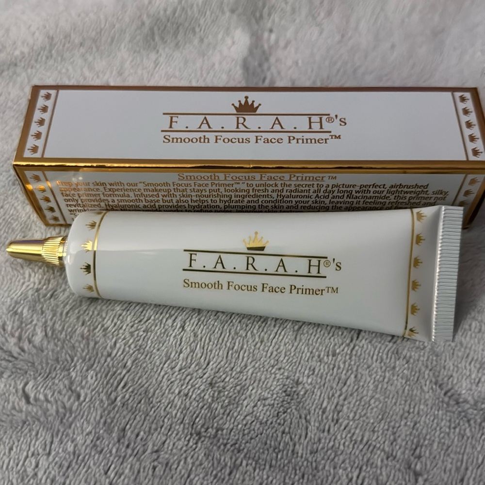 F.A.R.A.H smooth, focus face primer